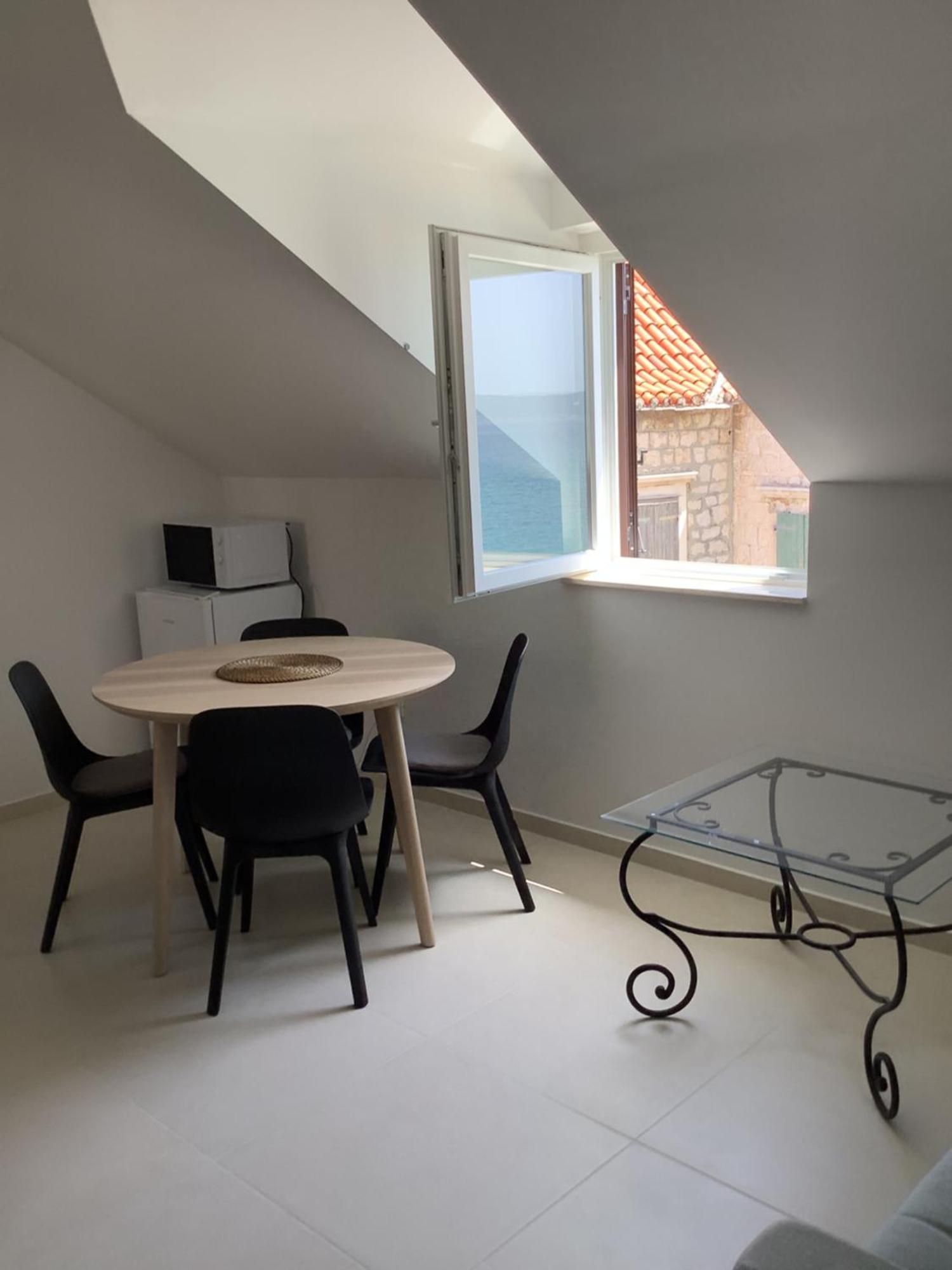 Portside Apartment คาชเตลา ภายนอก รูปภาพ